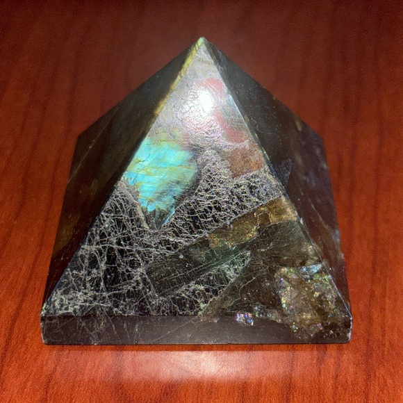 Natural Labradorite Stone Pyramid Crystal - Picture 1 of 9